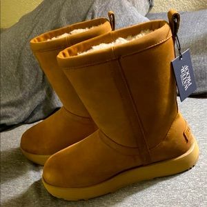 Classic uggs waterproof